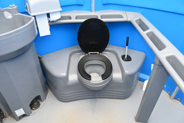 Portable Toilet Options We Offer in Canyon Lake, CA